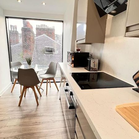 Ferienwohnung Top Floor Gem In Liverpool City Centre Exterior foto