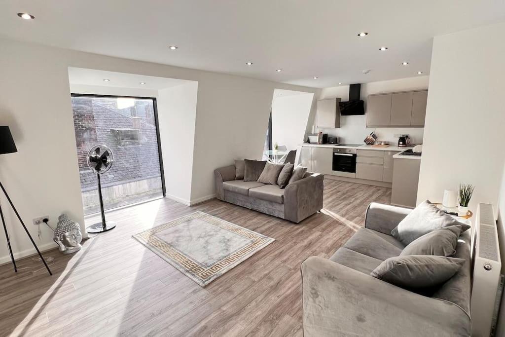 Ferienwohnung Top Floor Gem In Liverpool City Centre Exterior foto