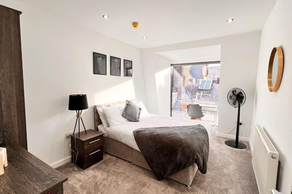 Ferienwohnung Top Floor Gem In Liverpool City Centre Exterior foto